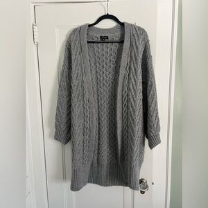 Chunky knit grey cardigan